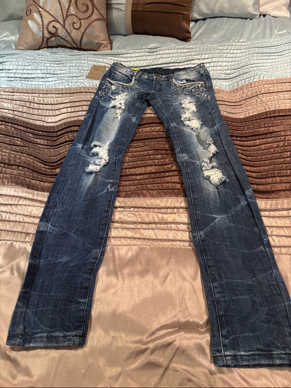 Machine Rhinestone-Embellished Ripped Jeans - Picture 2 of 9